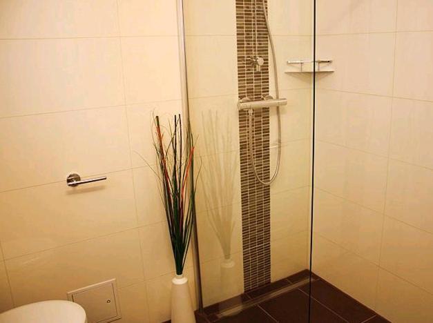 Traditional Apartments Wina Bagian luar foto