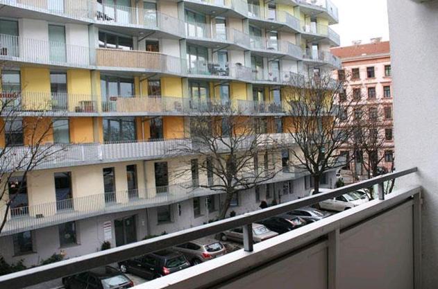 Traditional Apartments Wina Bagian luar foto